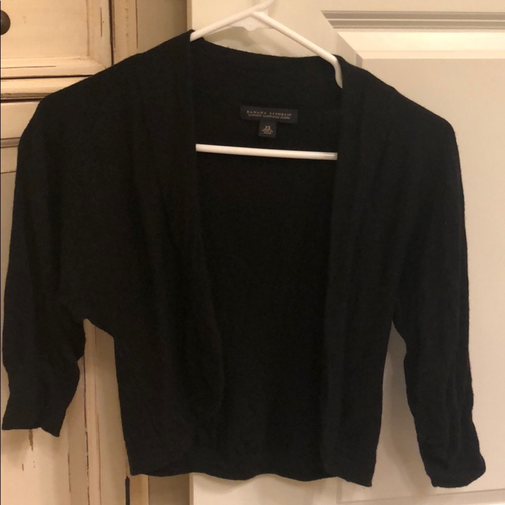 Black shrug